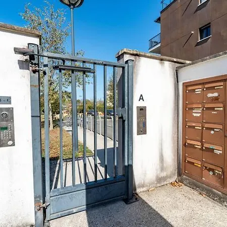 Daire Bordeaux 2 Pieces - 2 Terrasses Mérignac